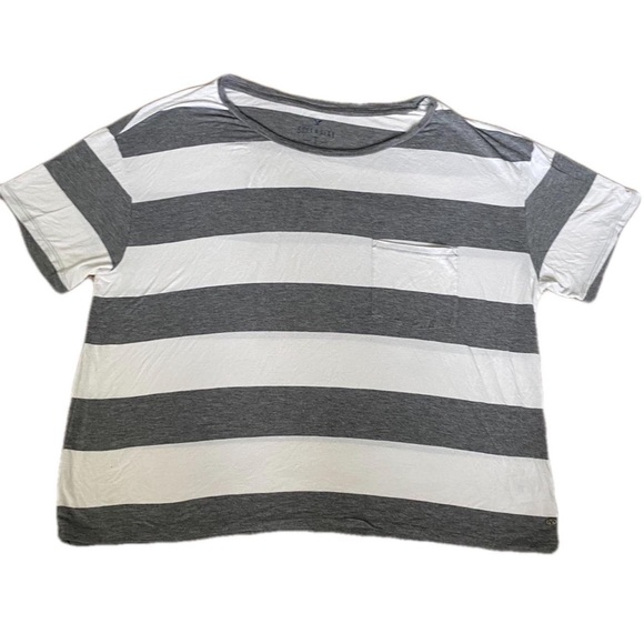 American Eagle Soft and Sexy boxy striped grey and white pocket tee - size L - Picture 2 of 4